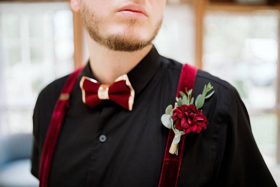 Pin on boutonniere style