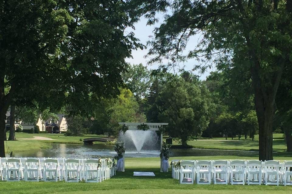 Outdoor wedding venue