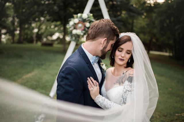 Arbor Vintage Wedding Piece