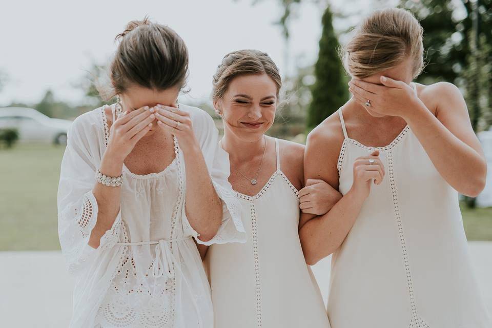 Bride and her bridesmaids