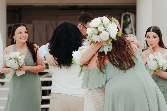 Weddings By Wendi