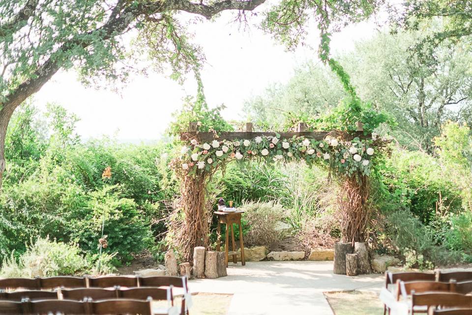 Weddings By Wendi