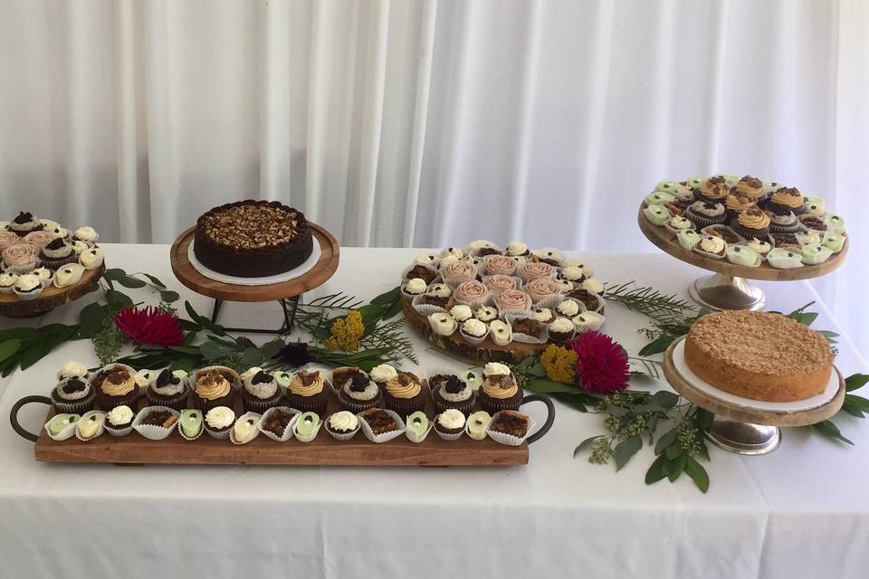 A very fall dessert table