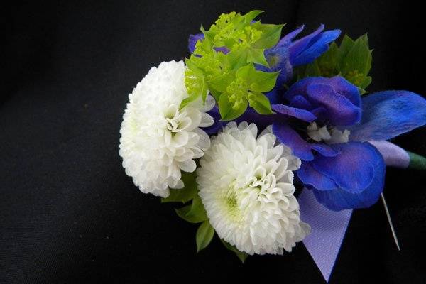 White Buttom Mum and Blue Delphinium Bout