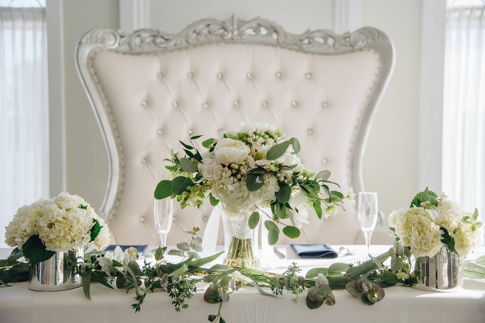 Sweetheart table