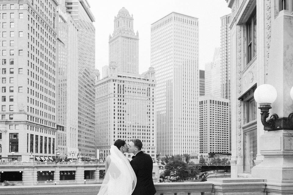Downtown Chicago Wedding Photo