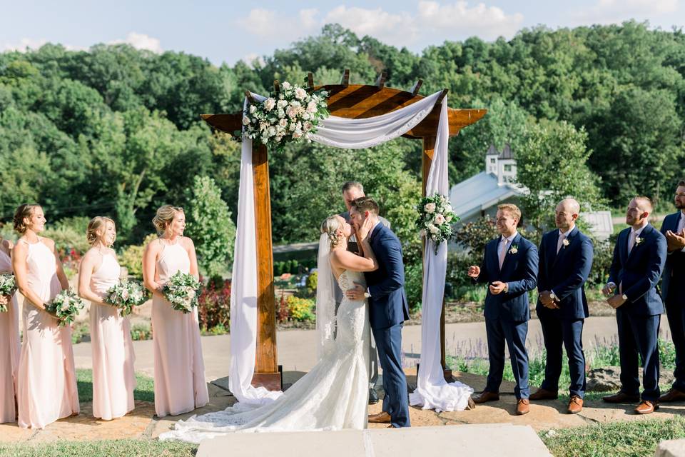 Outdoor ceremony