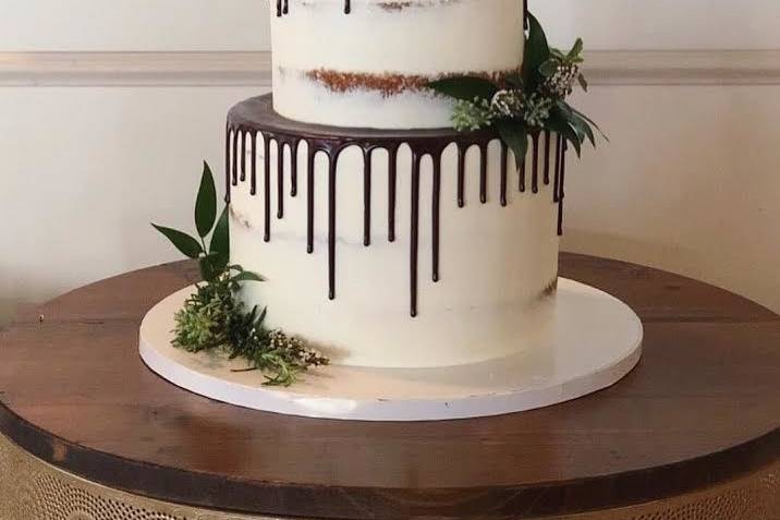 2-Tier Chocolate Drip