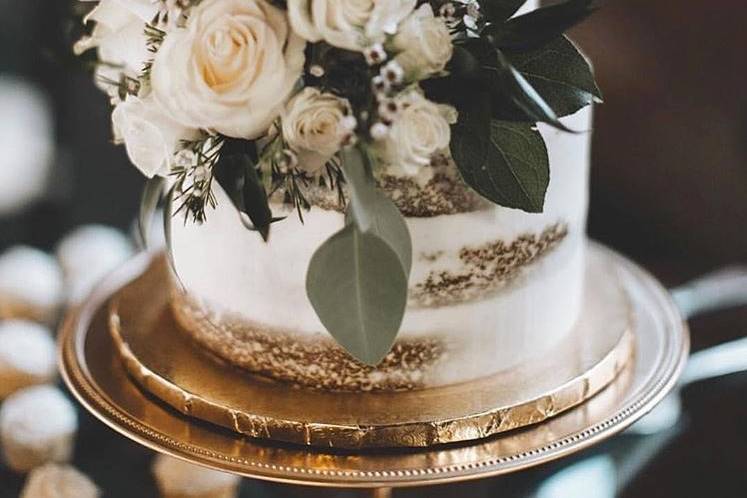 Simple Wedding Cake