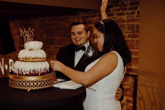 Cake cutting