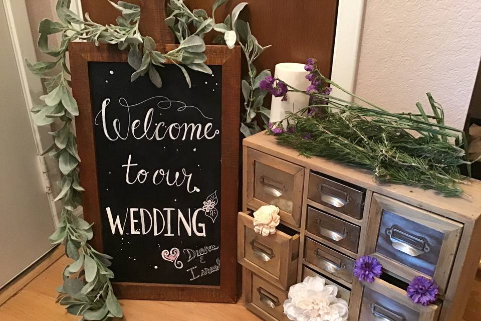 Welcome sign and Flower drawer