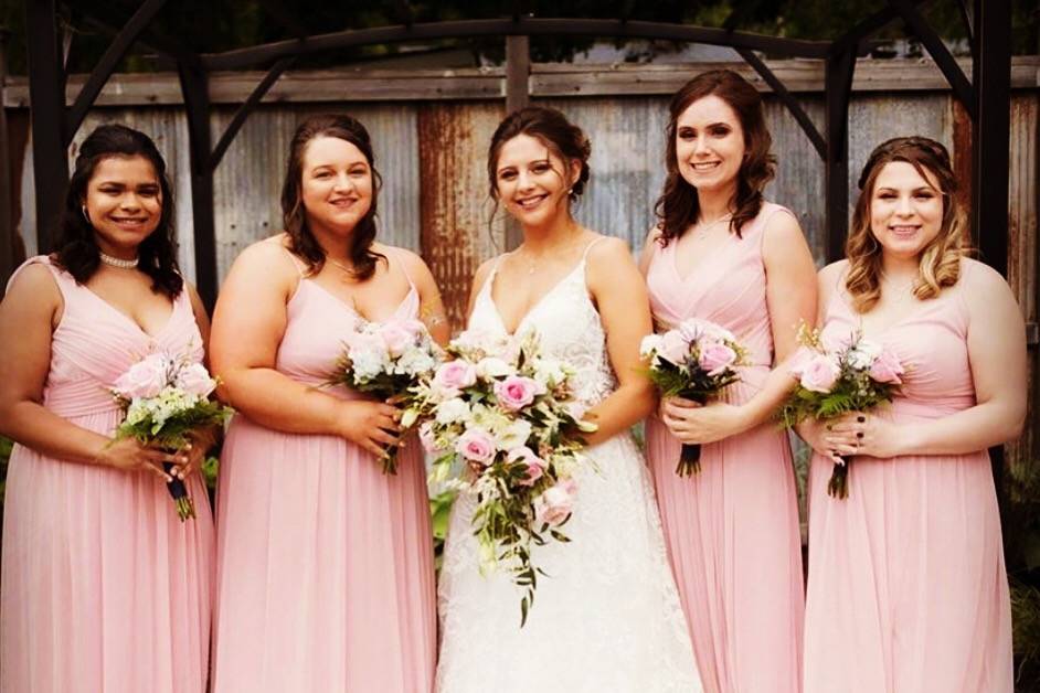 Summer bridal party