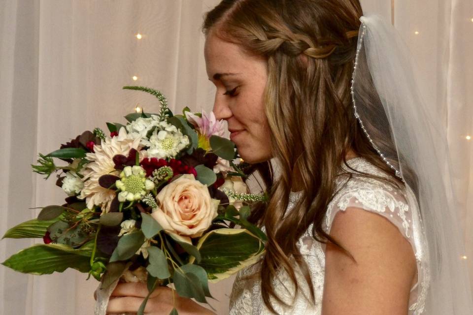 Summer bridal bouquet