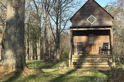 Mason's Chapel Cabin