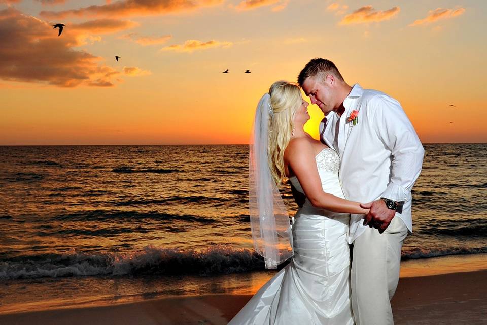 Tradewinds Island Resort Beach Wedding - A Chair Affair, Inc.