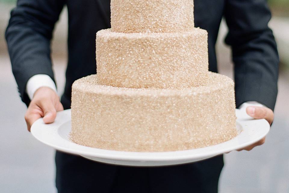 Classic wedding cake