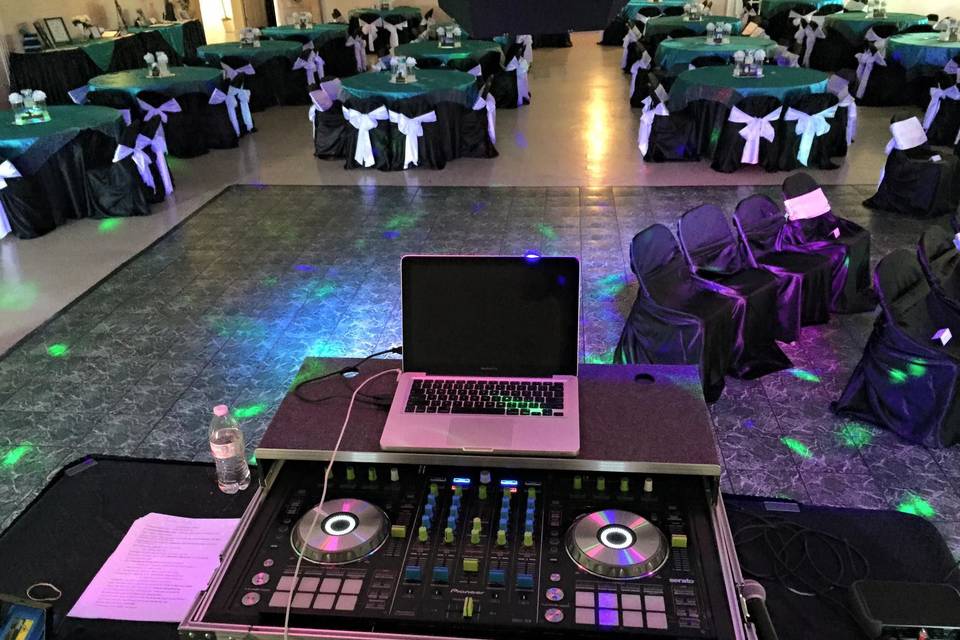 Powered Soundz Entertainment DJ Services