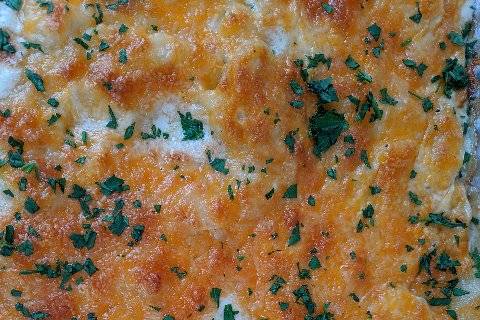 Scalloped potatoes au gratin