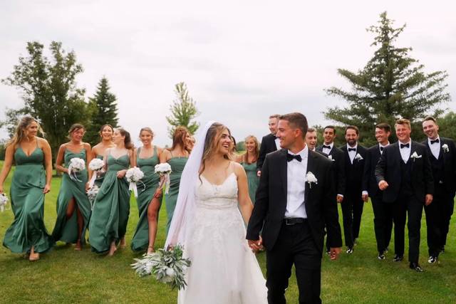 Bridal Party Portrait in Green