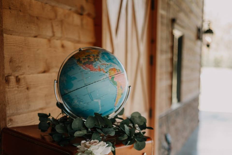 Travel guest book table