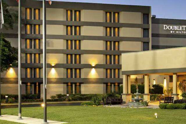 DoubleTree by Hilton