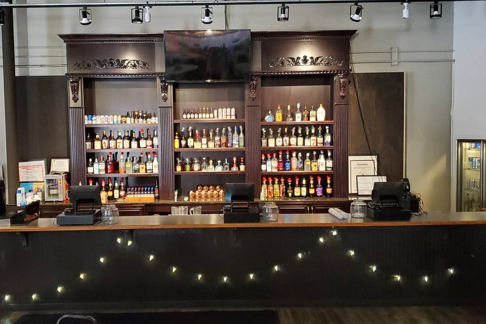 Fully Stocked Bar & Draft Beer