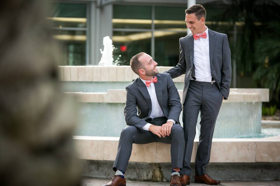 Nuptials at the fountain