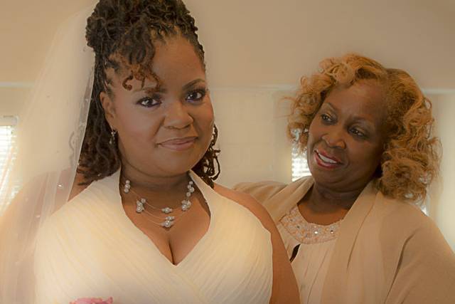 Bride and her mom