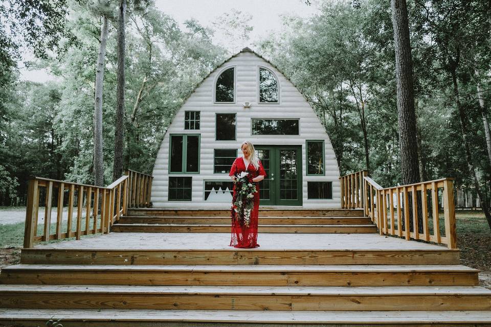 Arched cabin honeymoon suite