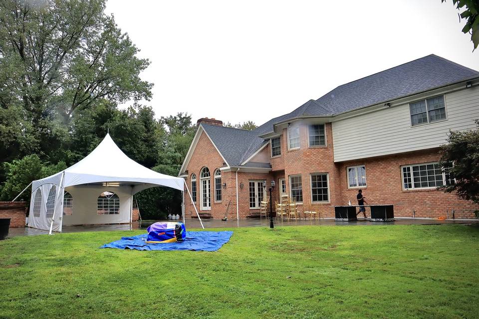 20x20 High Peak Frame Tent