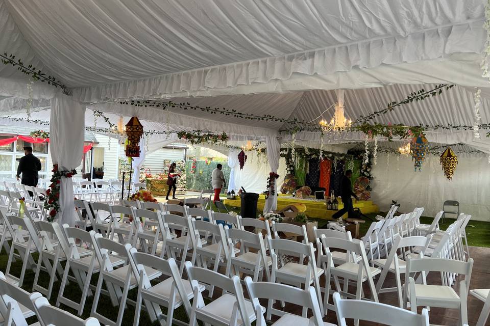 40x60 Tent with Ceiling liners