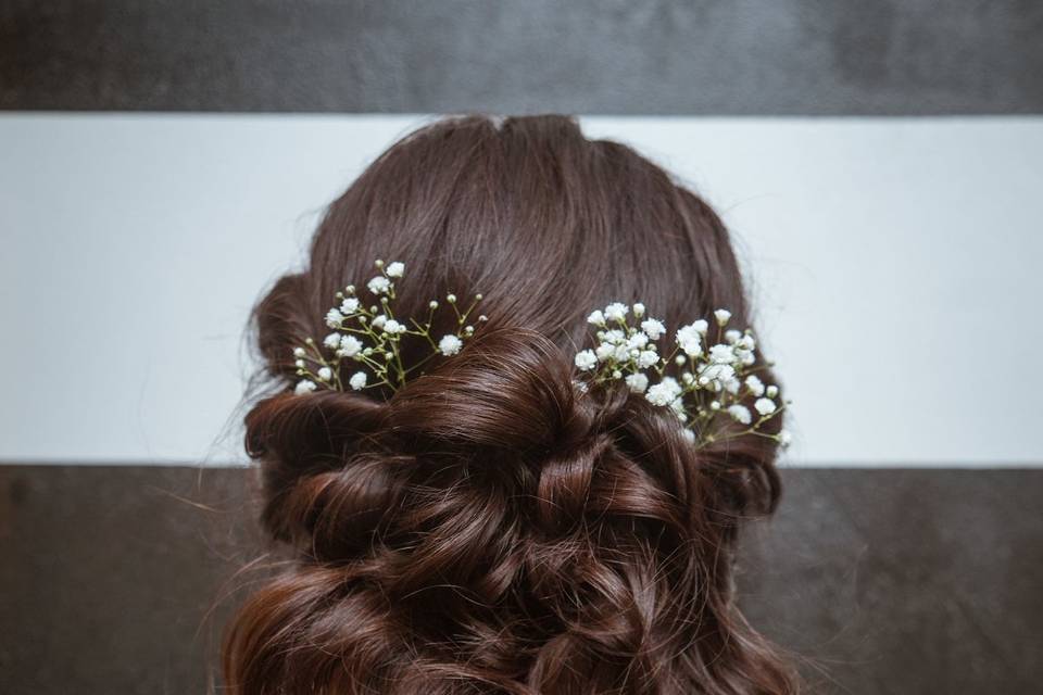 flowers hair style  ShareChat Photos and Videos