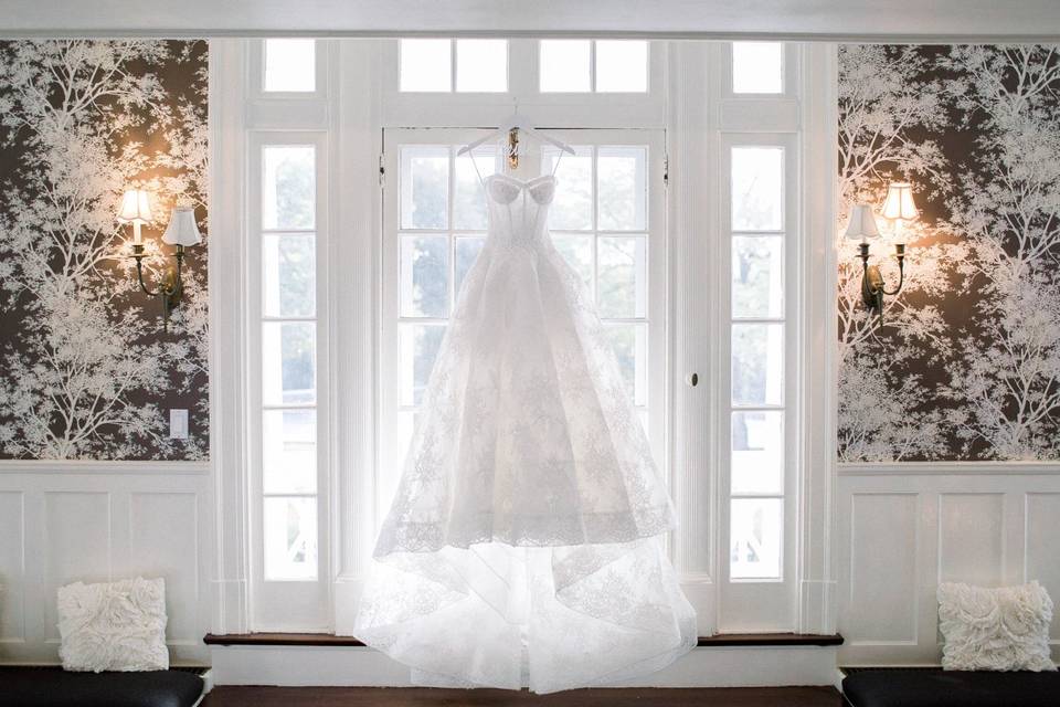 Wedding dress