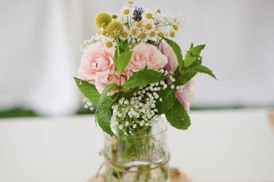 Oakes Fields Wedding Florist