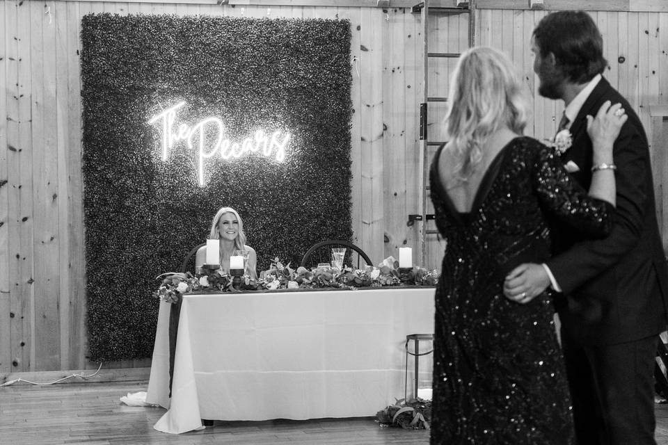 Groom and Mother's first dance