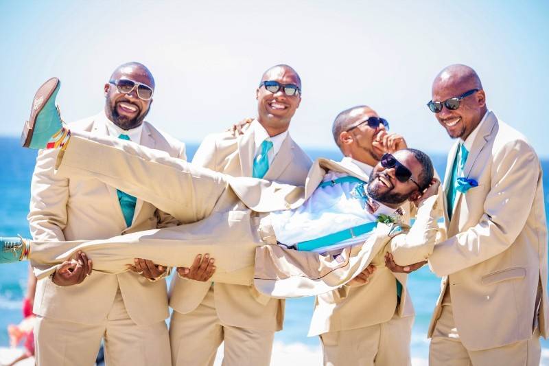 Los Angeles Beach Weddings