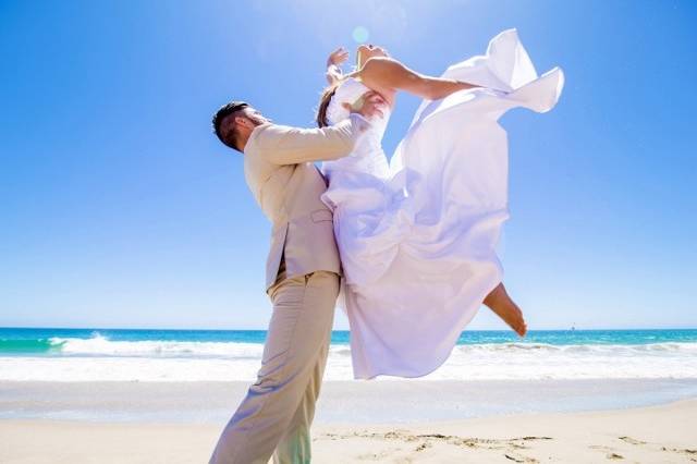 Los Angeles Beach Weddings