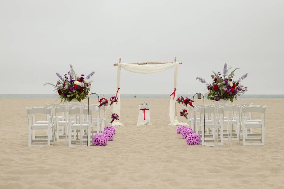 Los Angeles Beach Weddings