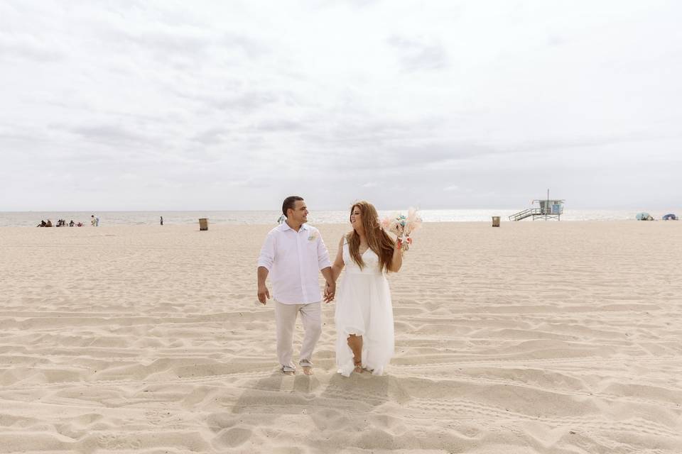Los Angeles Beach Weddings