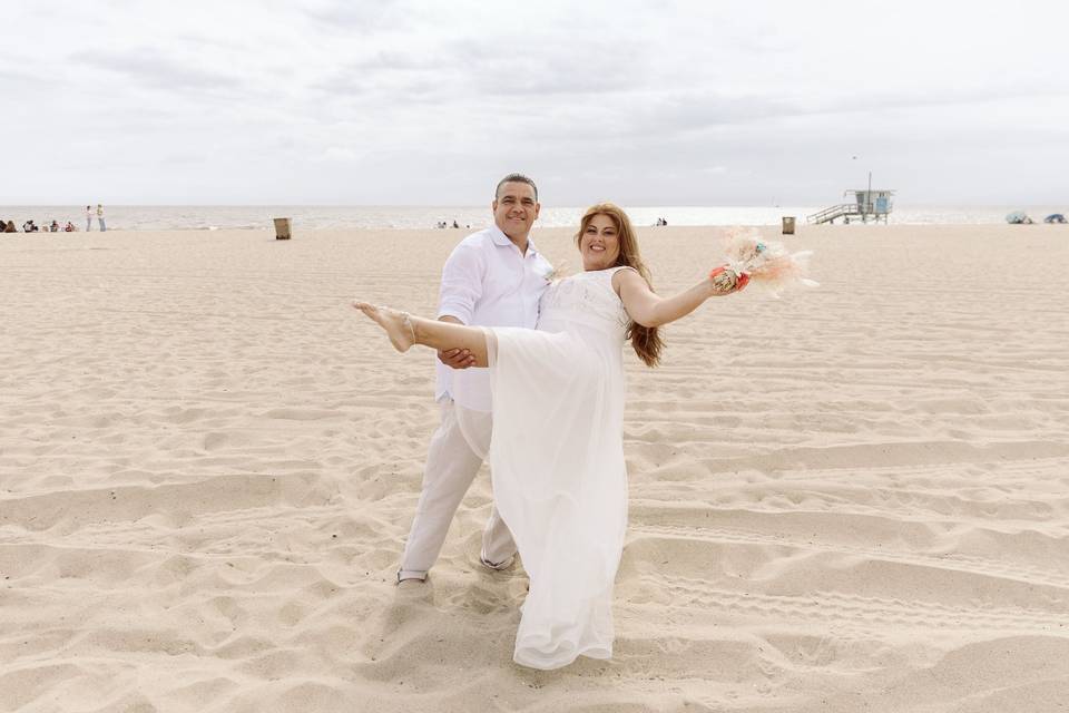 Los Angeles Beach Weddings