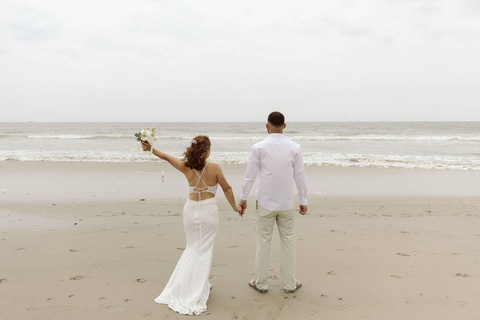 Los Angeles Beach Weddings
