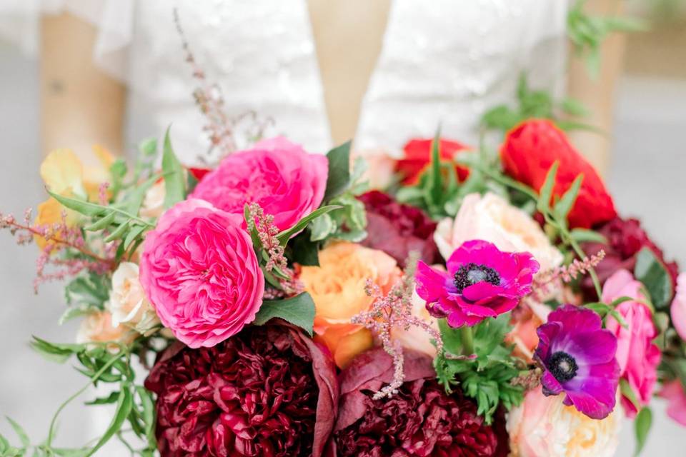 Bridal bouquet in bright color