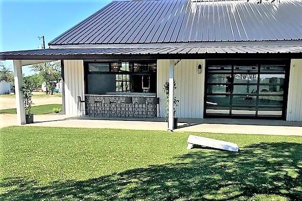 Outdoor Bar and Lawn