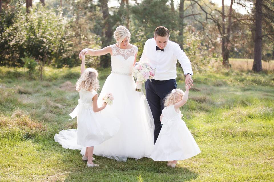 Flowergirl Twirls