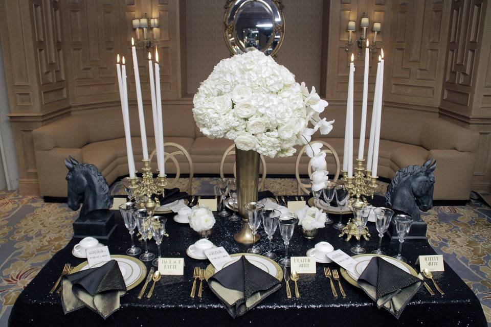 This is a Harlem Renaissance themed wedding that we created at the Ritz Carlton.