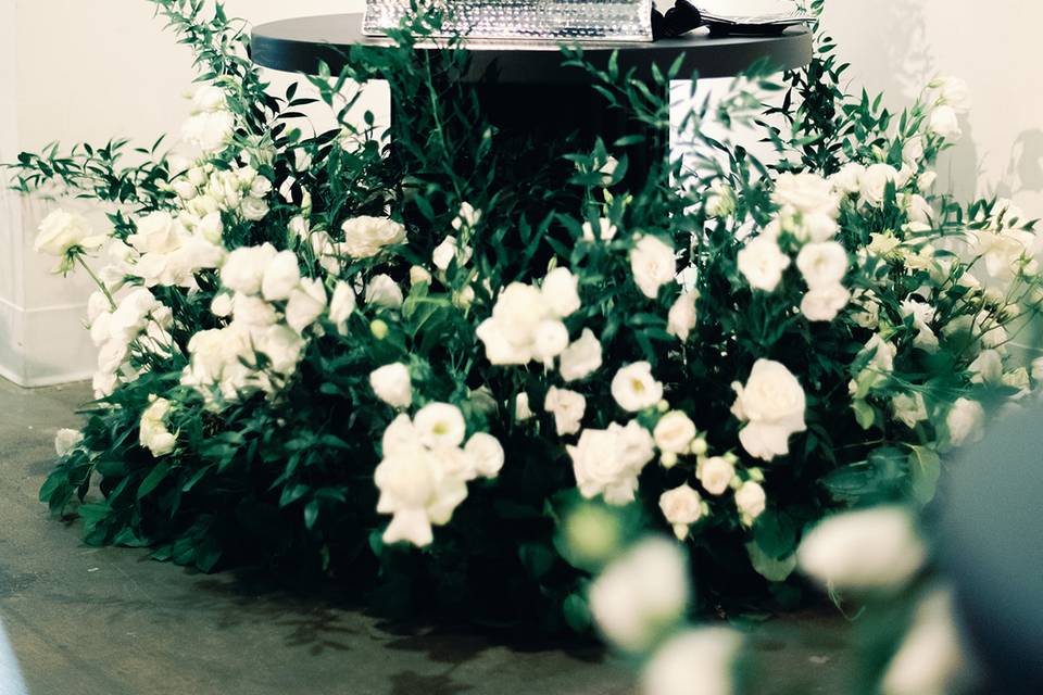 Black and White Modern Wedding