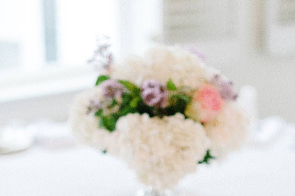 Place setting match delicious florals