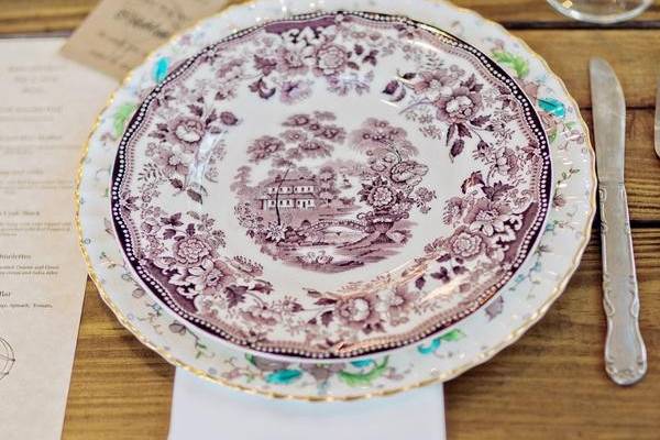 Place setting at Little River farms featured in The Knot Image Andie freeman Photography