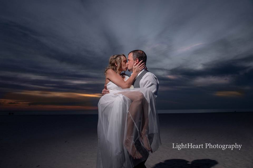 Love with Lightheart Photog