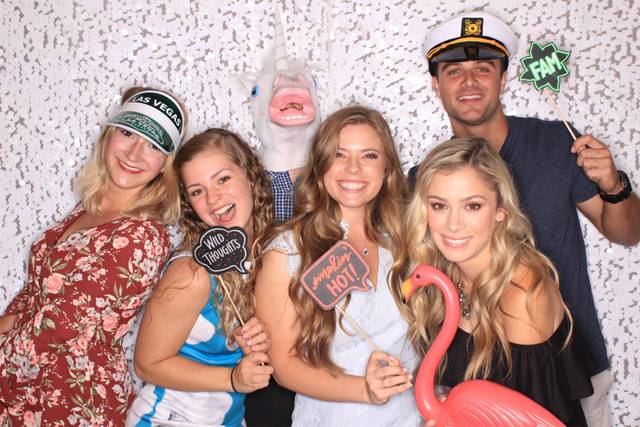 Pixster Photo Booth Chicago